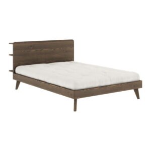 Hnedá dvojlôžková posteľ z borovicového dreva s roštom 140x200 cm Retreat – Karup Design